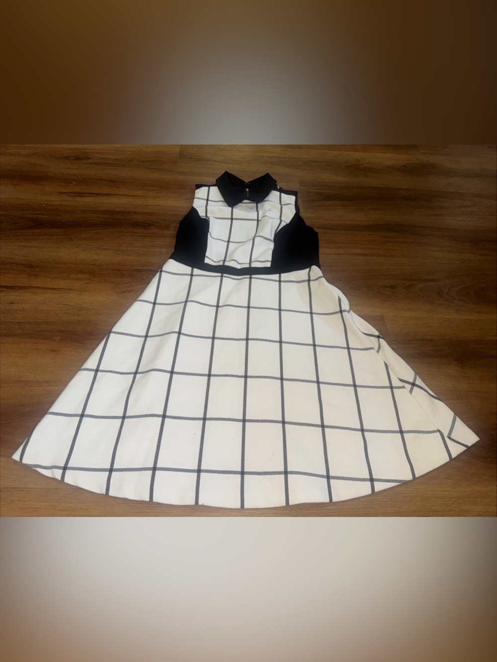 LOFT Black and White Babydoll Dress Size 4P Collard Neck Swing Dress